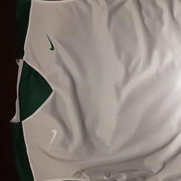 New Nike reversible - Picture 4 of 8